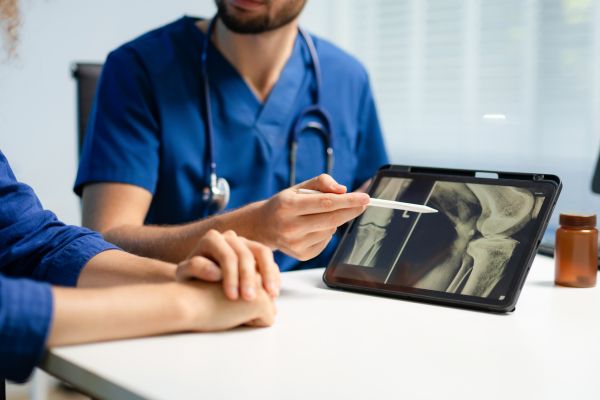 Knee Surgeons in Southwest Ohio.